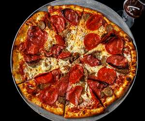 pepperoni & sausage pizza