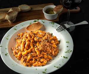 pasta with meat sauce